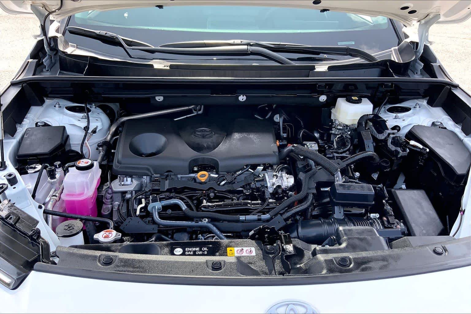 Certified Used 2026 Ice Cap Toyota XLE Premium image 31