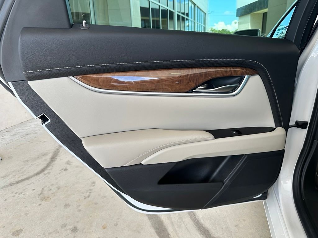 Used 2019 White Cadillac Luxury image 28