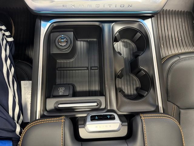 New 2026 Glacier Gray Metallic Tri-Coat Ford Tremor® image 42