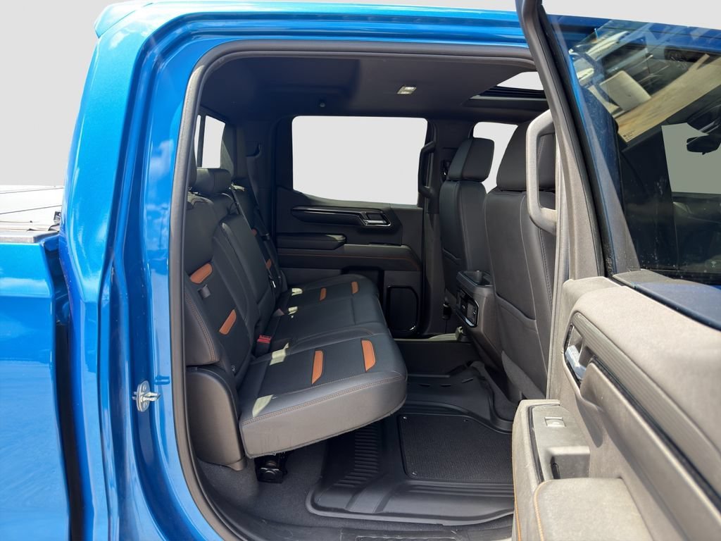 Used 2023 Dynamic Blue Metallic GMC AT4 image 28