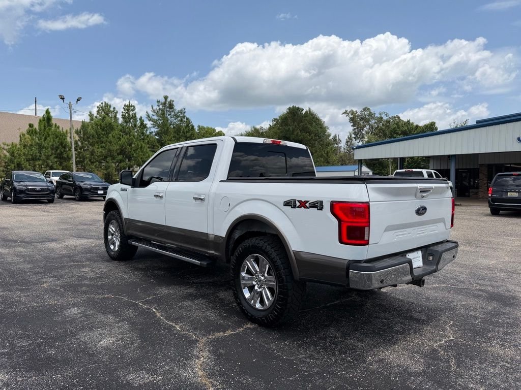 Used 2020  Ford Lariat image 19