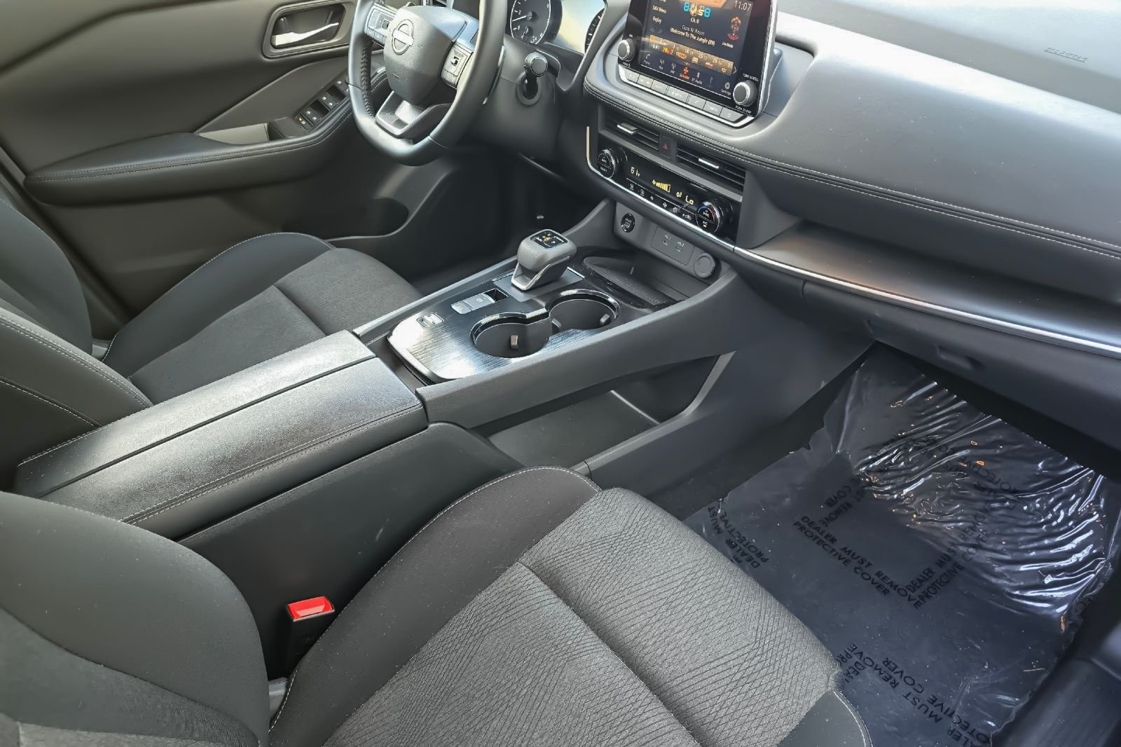 Used 2025 Gray Nissan SV image 15