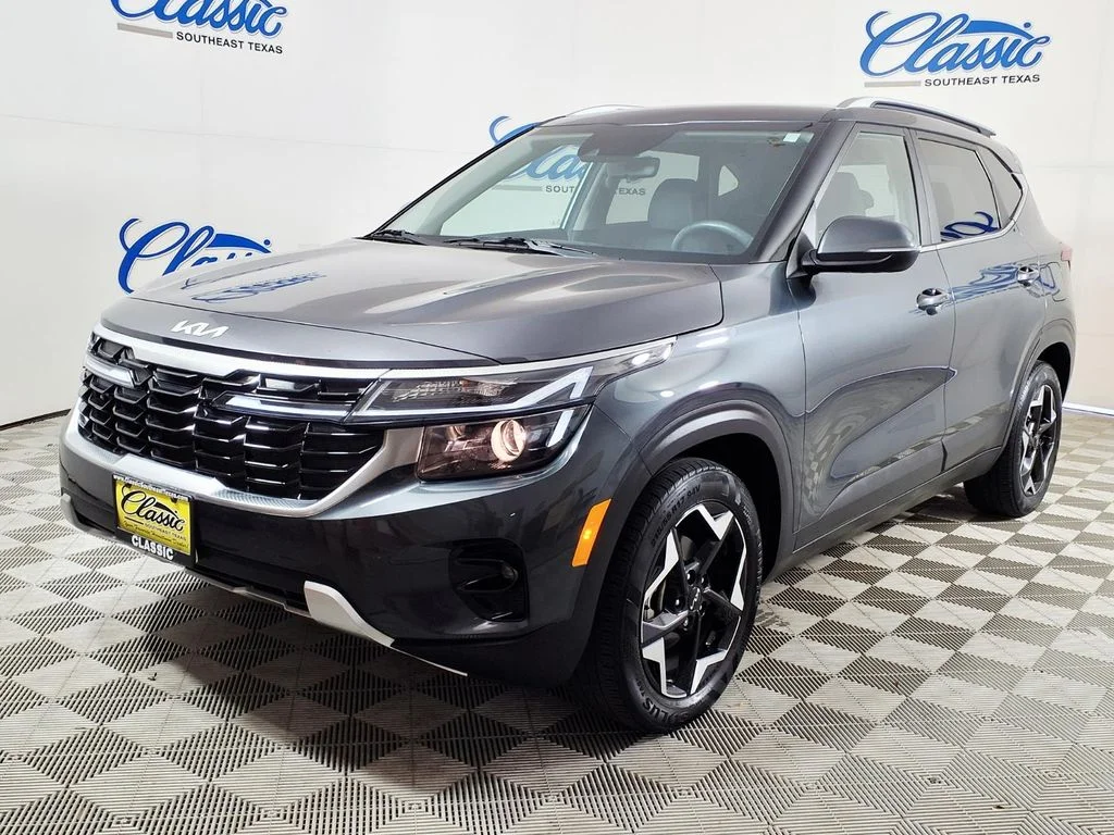 Certified Used 2024 Gray Kia EX image 3