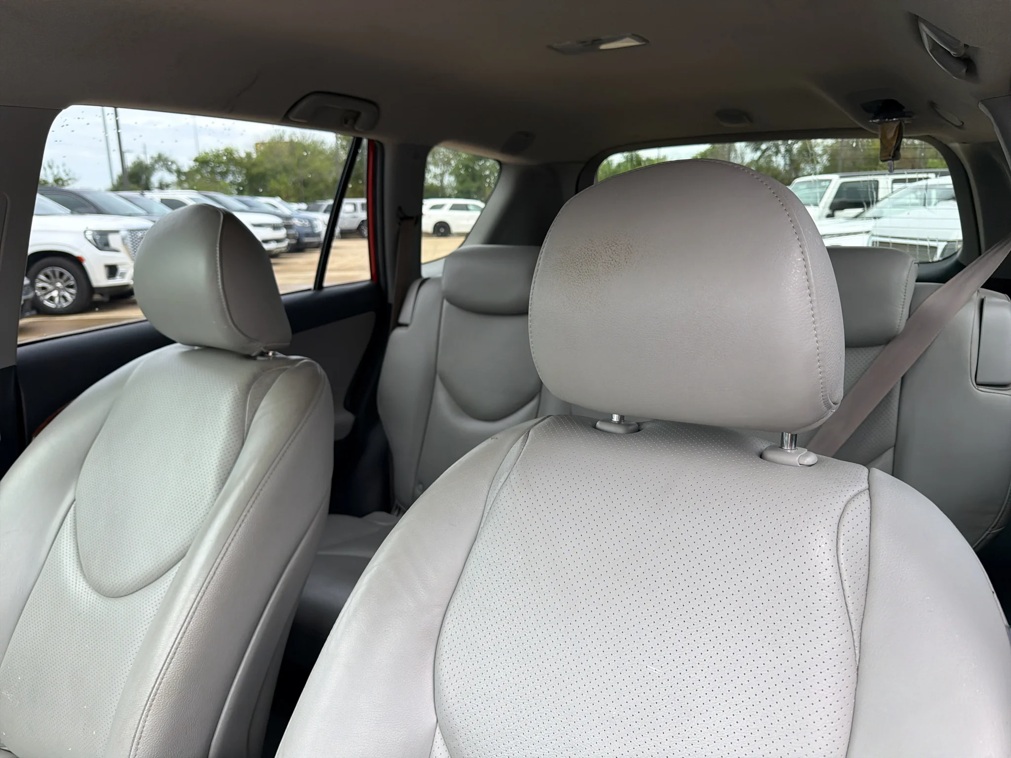 Used 2008 Barcelona Red Metallic Toyota Ltd image 28