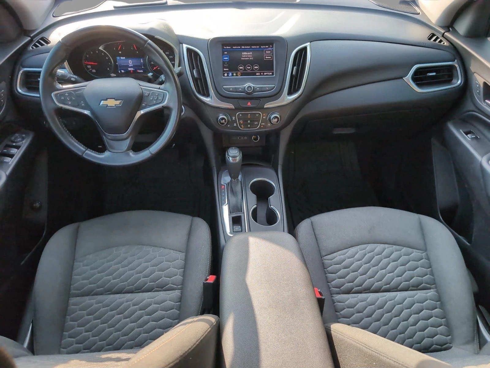 Used 2020 MOSAIC BLACK METALLIC Chevrolet LT image 33