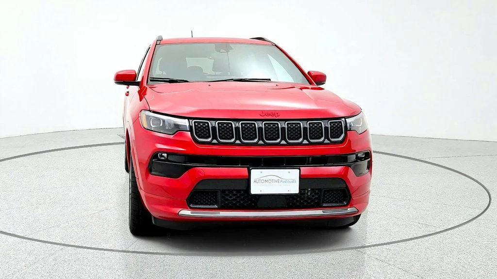 Used 2023 Redline Pearlcoat Jeep (RED) Edition 4x4 image 2