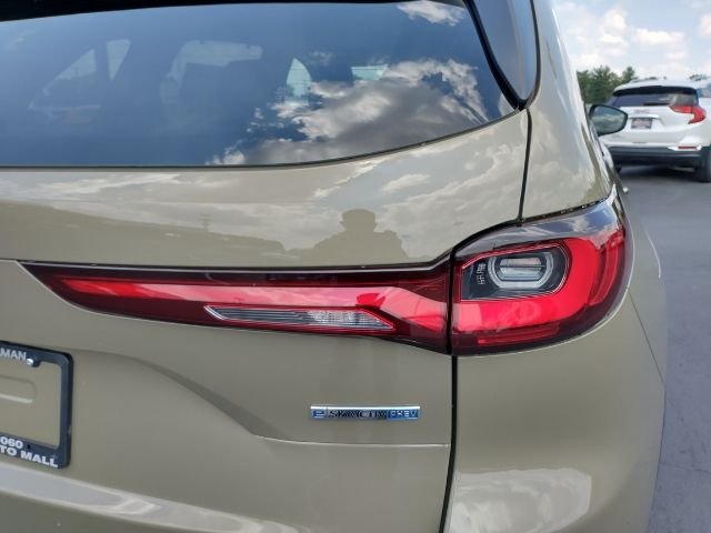 Certified Used 2025 Beige Mazda Premium image 29