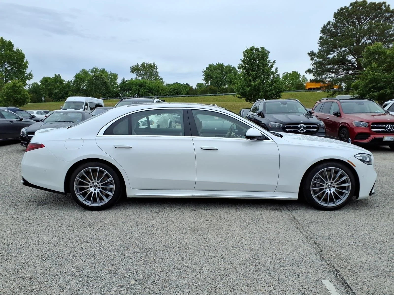 New 2026  Mercedes-Benz S 580 image 5
