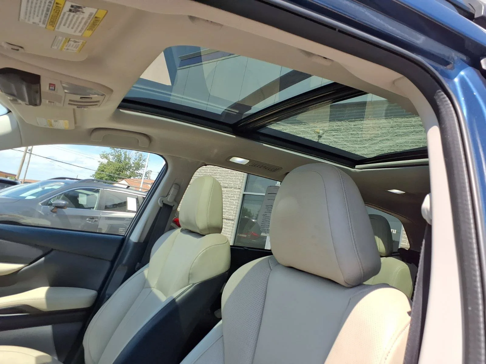 Used 2020 Abyss Blue Pearl Subaru Limited image 21