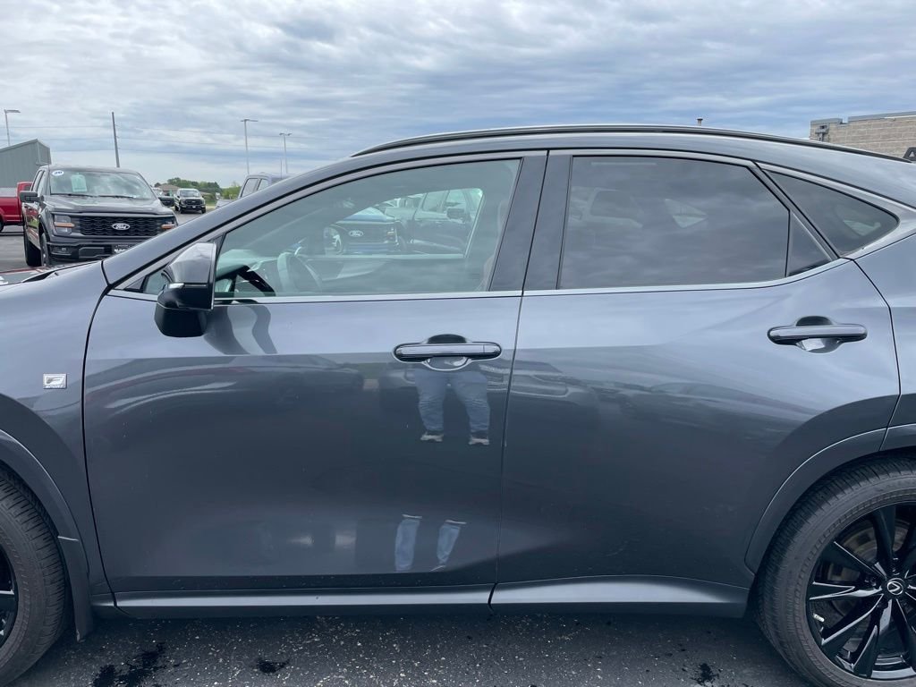 Used 2022 Gray Lexus 350 F SPORT Handling image 26