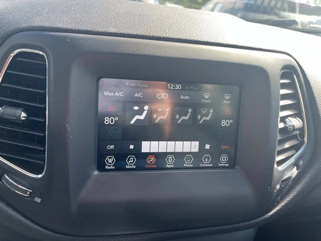 Used 2019 White Jeep Sport image 14