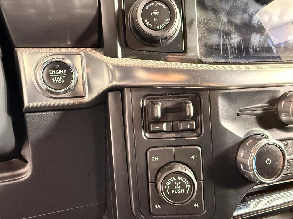 Used 2023 White Ford Raptor image 26