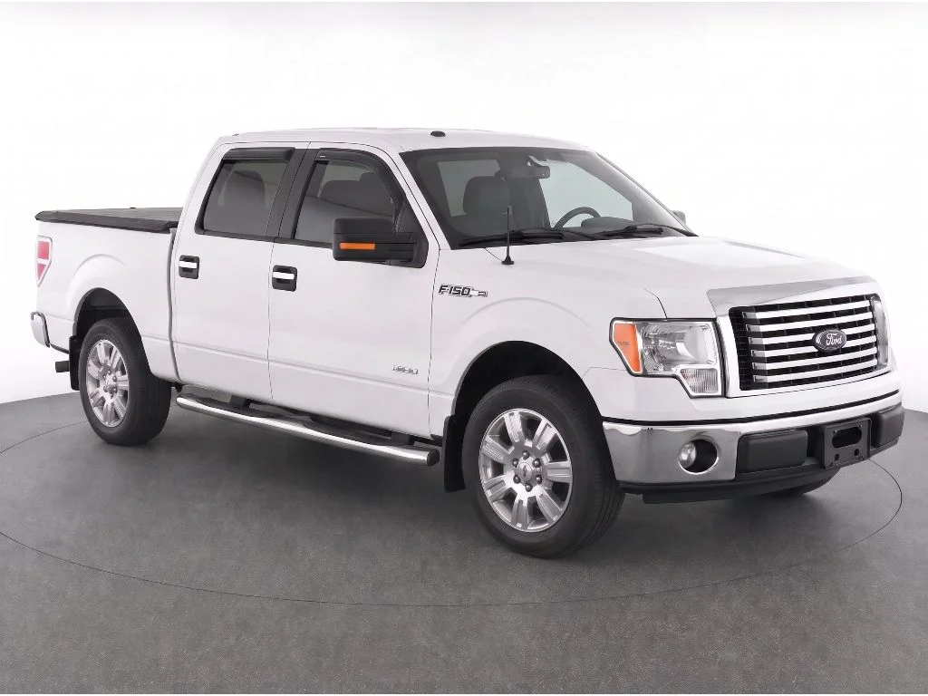 Used 2011 Oxford White Ford XLT image 3