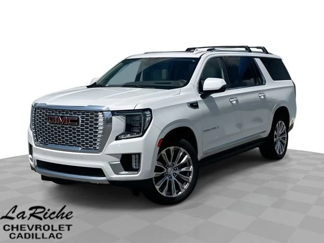 2023 GMC Yukon Denali AWD's photo