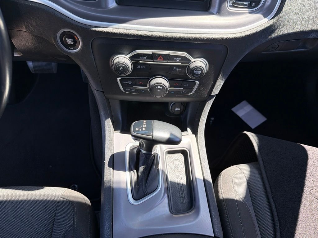 Used 2022 Silver Dodge SXT image 16