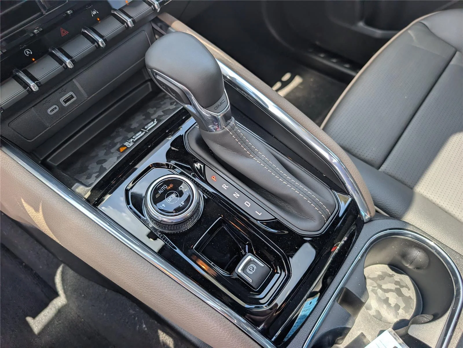 2026 GMC Canyon Denali - Photo 26