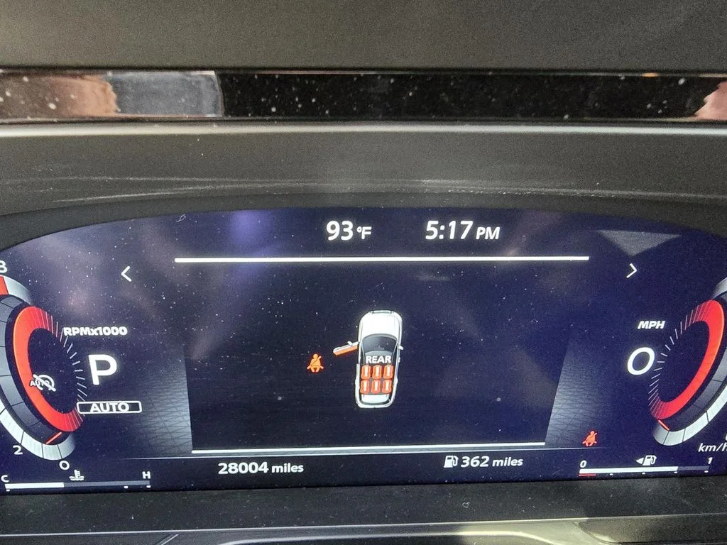 Used 2024 Gray Nissan Platinum 4WD image 15