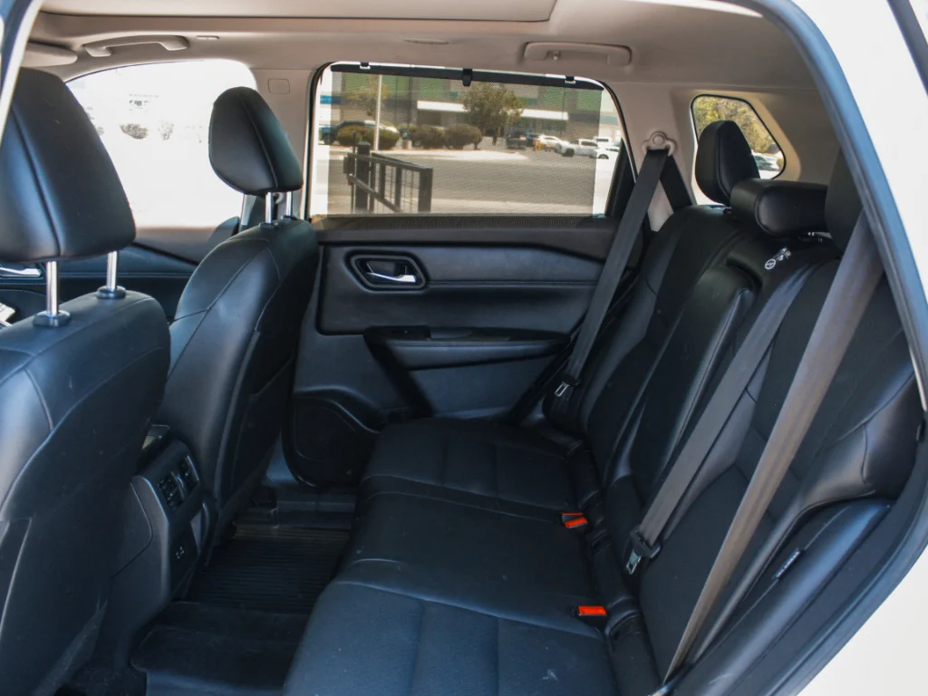 Used 2023 Pearl White Tricoat Nissan SV image 26