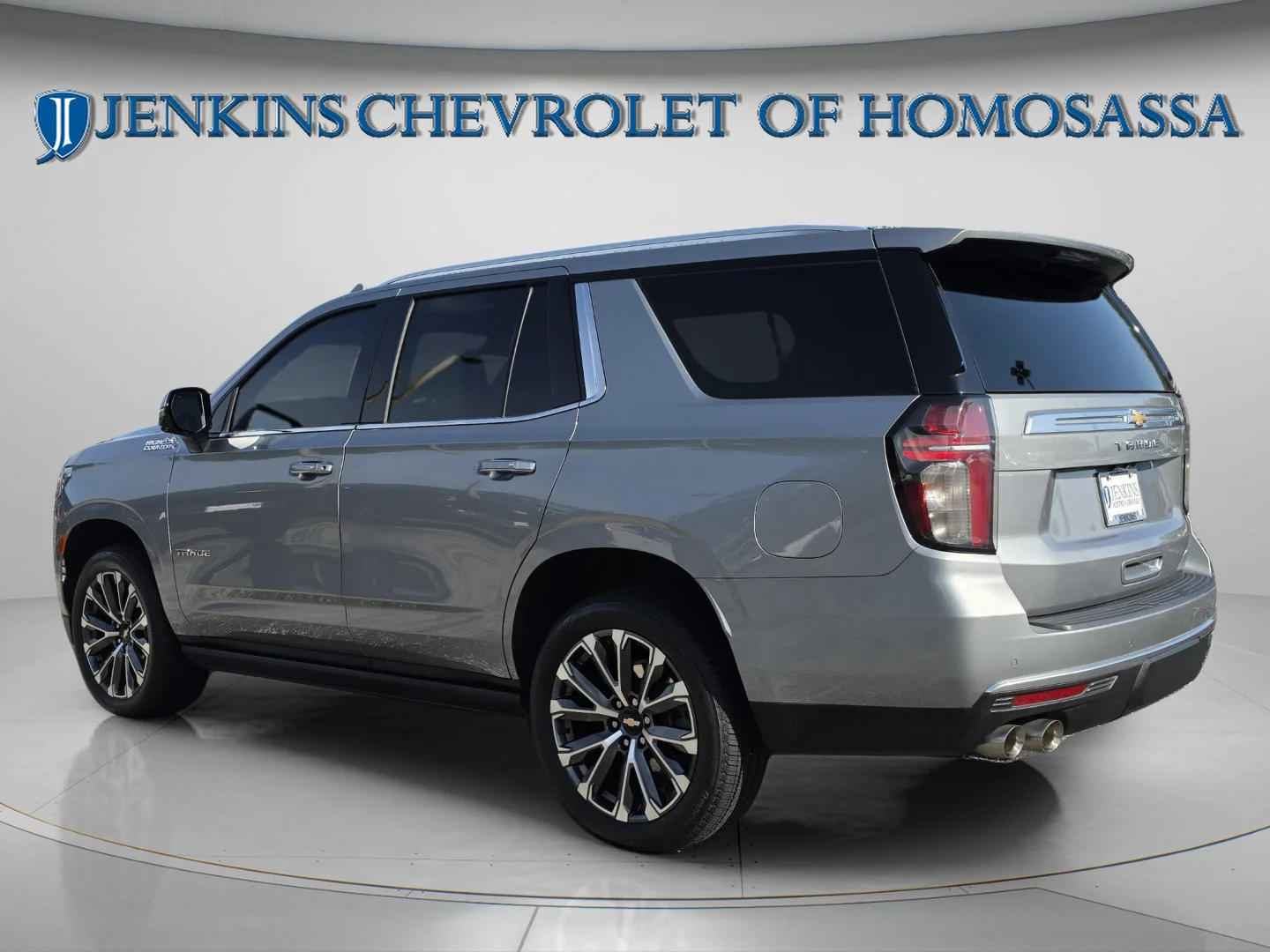 Used 2024 Sterling Gray Metallic Chevrolet High Country image 8