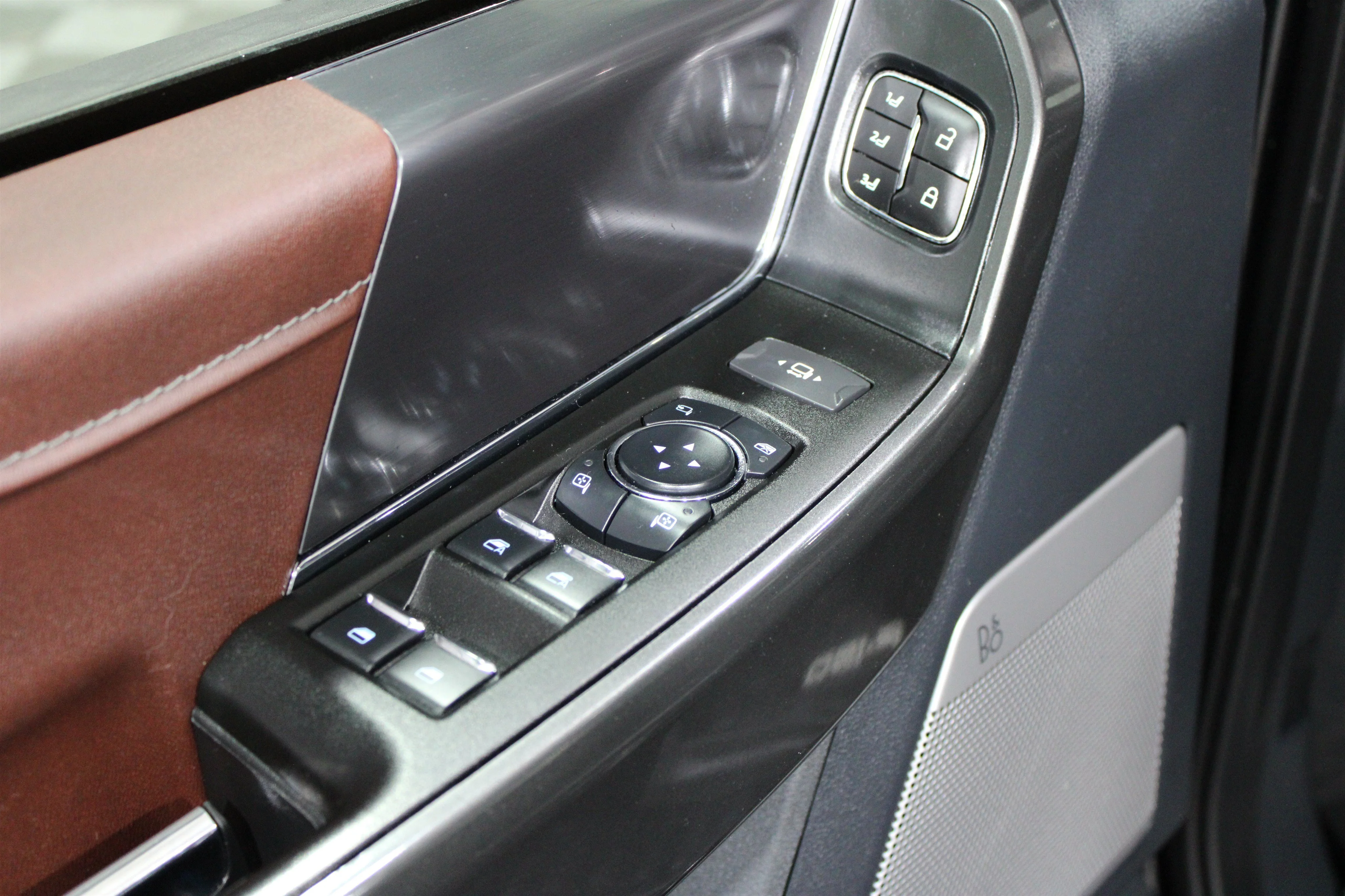 2023 Ford F-150 Lariat - Photo 7