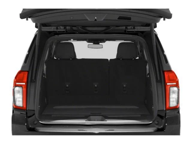 Used 2022 Black Chevrolet Z71 image 14