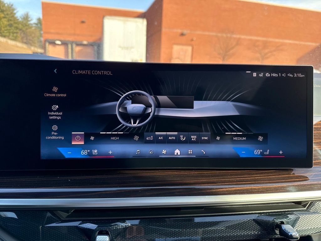 New 2026 Black BMW xDrive40i image 22