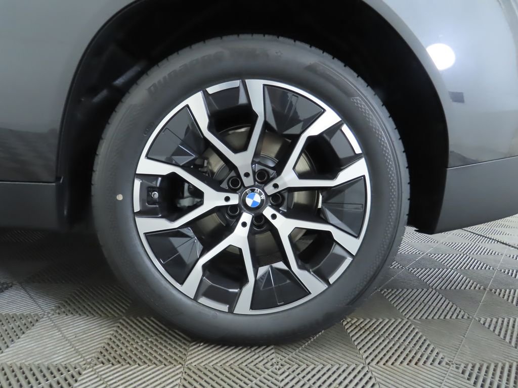 Certified Used 2025 Dark Graphite BMW 30 xDrive image 31