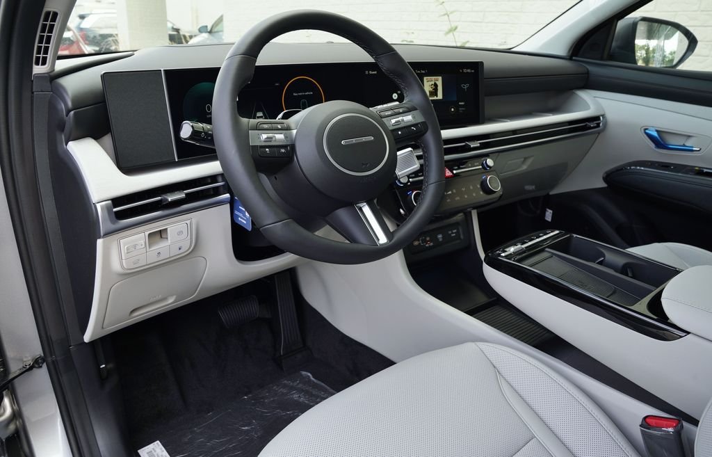 New 2026 Shimmering Silver Hyundai Limited image 18