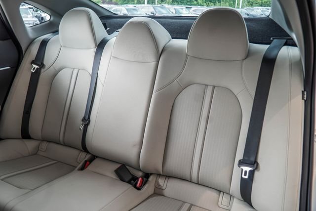 Certified Used 2025 White Hyundai SE image 38