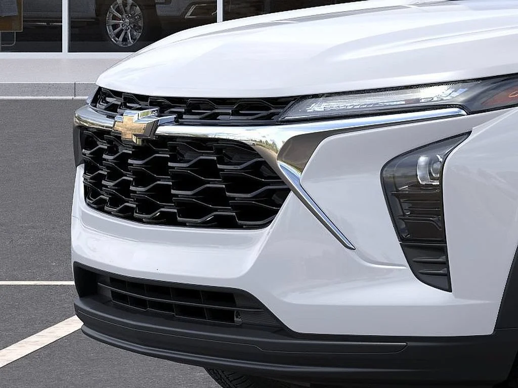 New 2026 Summit White Chevrolet LS image 13