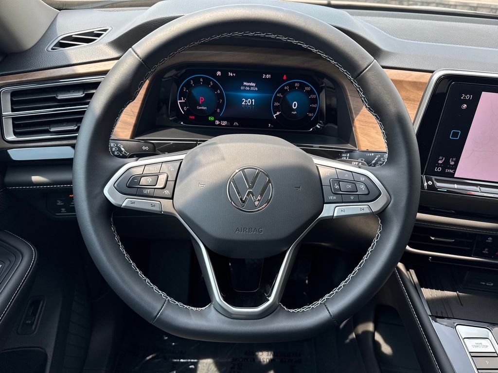 New 2026 Deep Black Pearl Volkswagen 2.0T SE w/Technology image 25