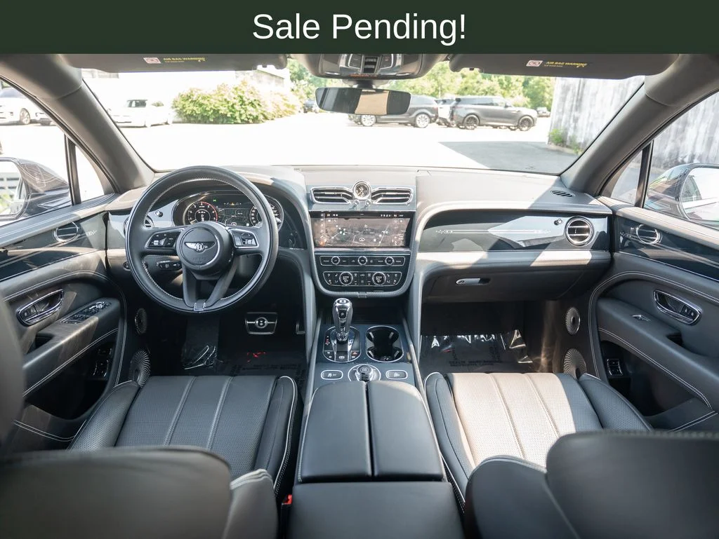 Used 2024 Black Bentley Azure image 18