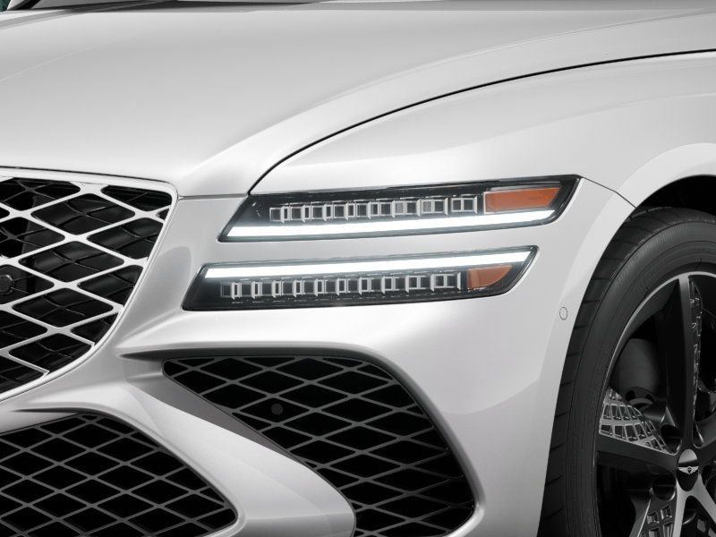 New 2026 White Genesis 3.5T SPORT PRESTIGE image 9