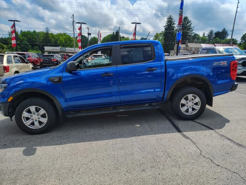 Used 2019 Blue Ford XL image 8