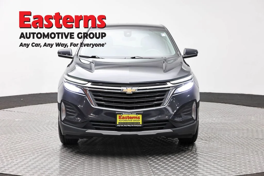 Used 2022 Gray Chevrolet LT image 2