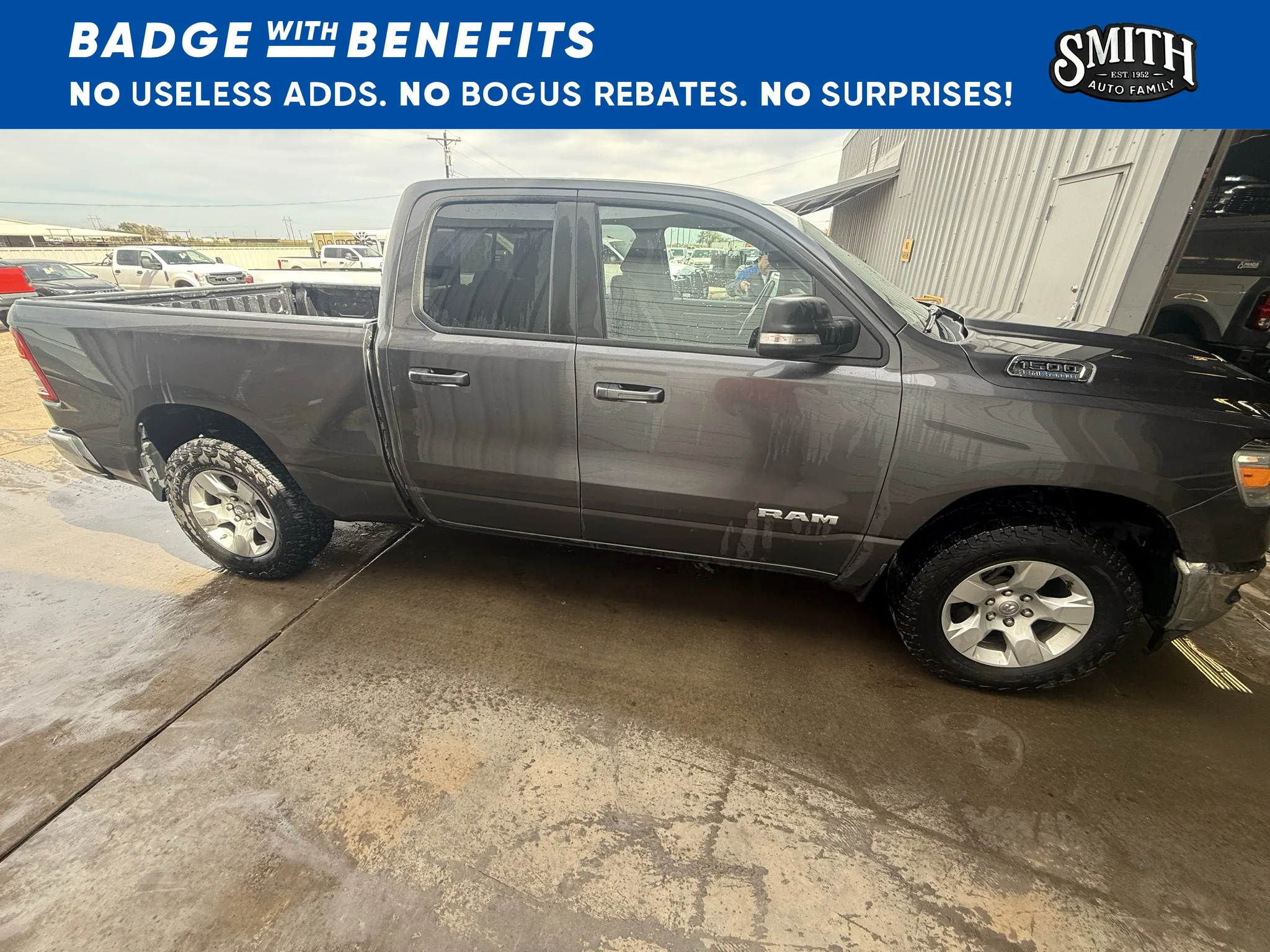 Certified Used 2022 Granite Crystal Clearcoat Metallic Ram Big Horn image 3