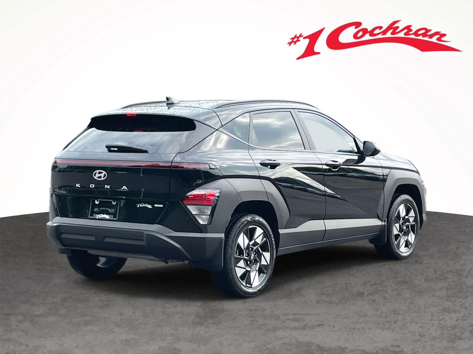 Used 2024 Abyss Black Pearl Hyundai SEL image 10