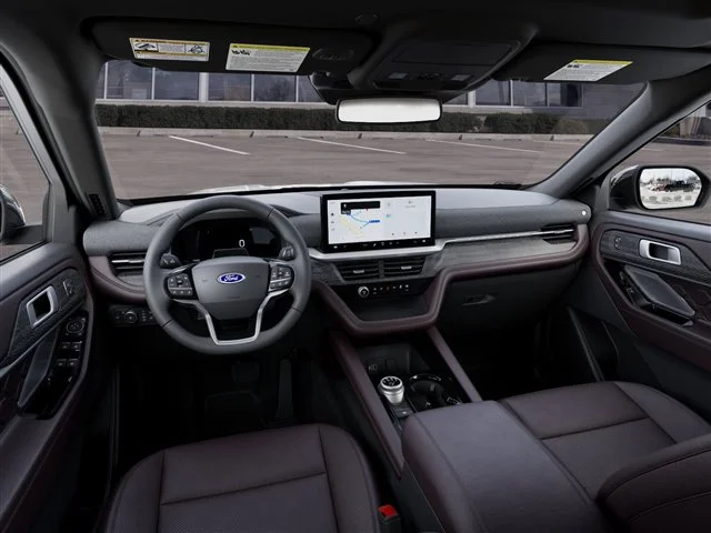 New 2027 Carbonized Gray Metallic Ford Platinum image 40