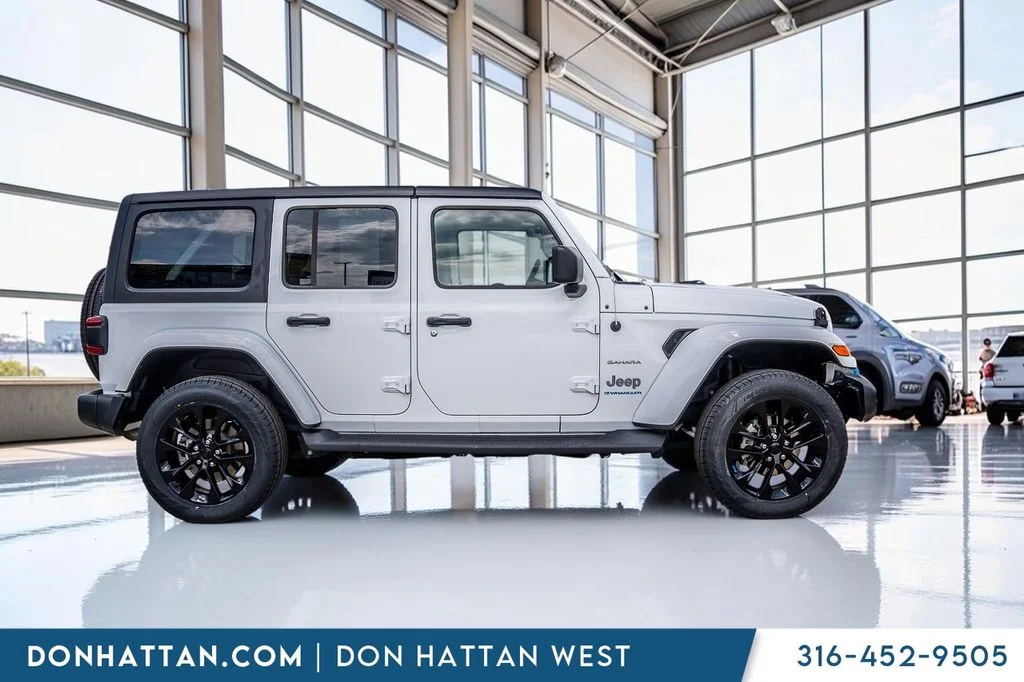 Used 2023 White Jeep Sahara 4xe image 32