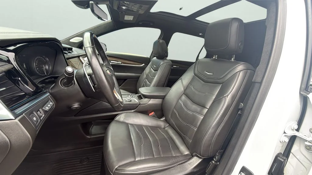 Used 2023 White Cadillac Sport image 12