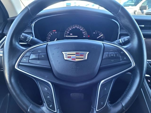 Used 2018 Red Cadillac Luxury image 25