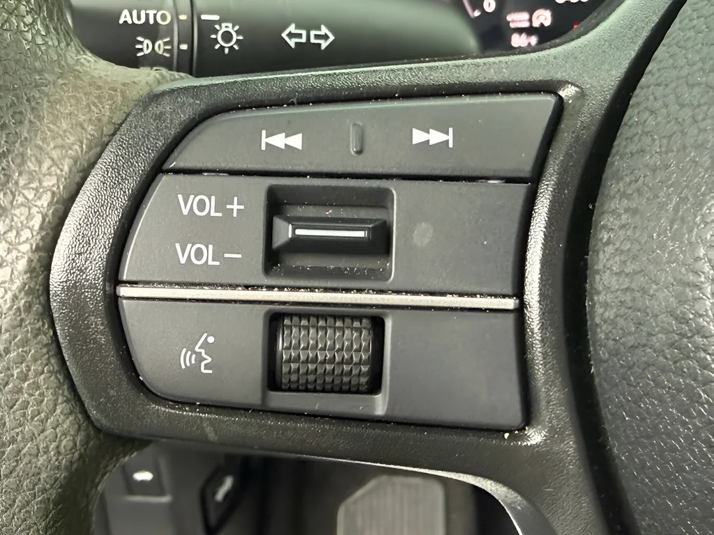 2023 Honda Accord LX - Photo 20
