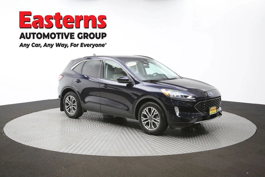 Used 2021 Blue Ford SEL image 47
