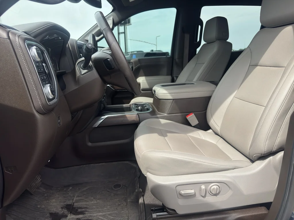Used 2021 Pacific Blue Metallic GMC SLT image 12