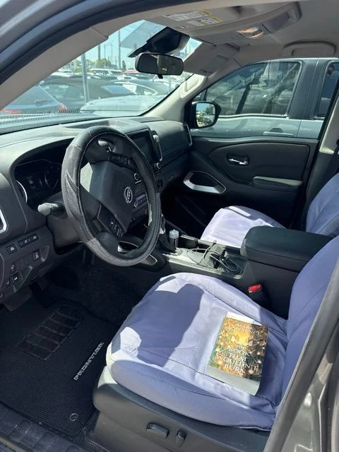 Used 2023 Gray Nissan SV image 6
