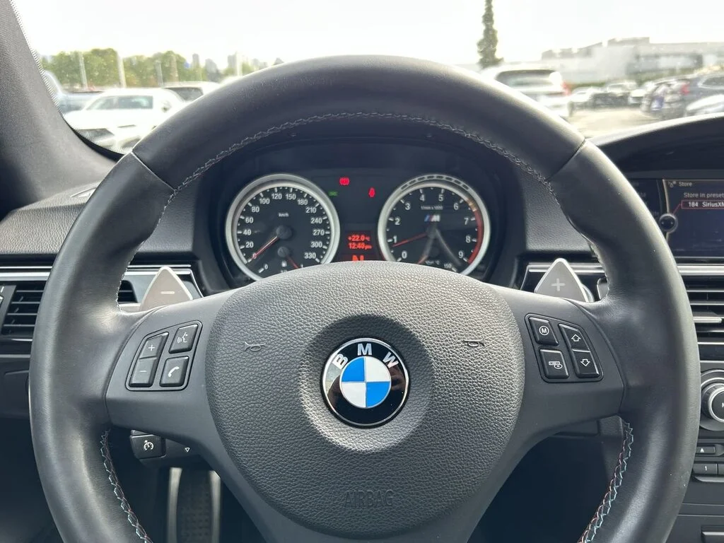 Used 2011  BMW Coupe   LOWEST MILEAGE IN CANADA   DILAWRI CERTIFI image 22