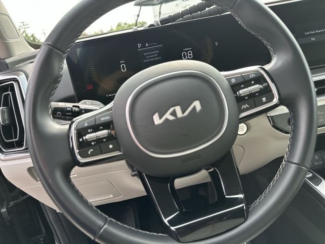Used 2025 Black Kia EX image 12