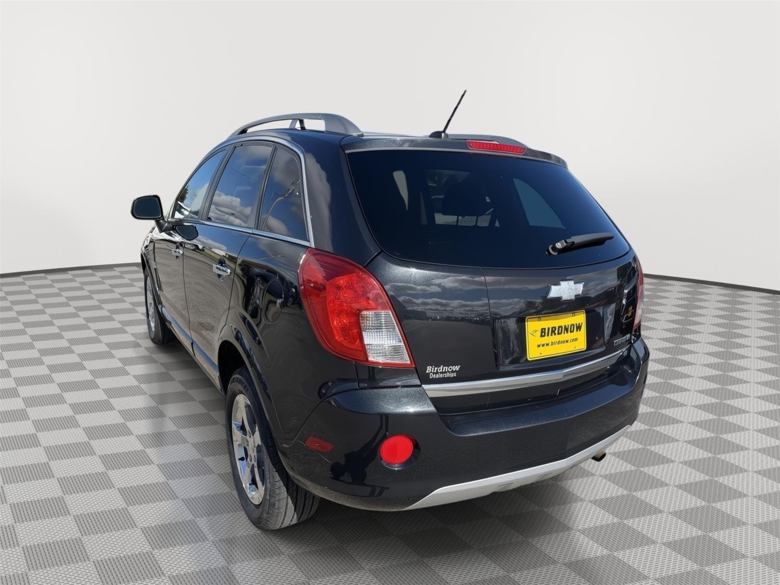 Used 2014 Black Granite Metallic Chevrolet LT image 3