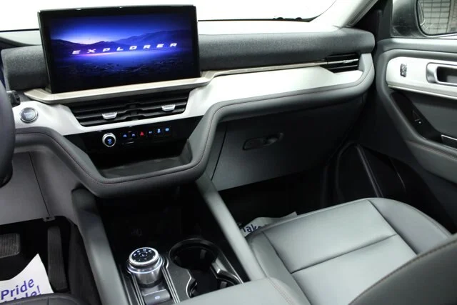 New 2026 Carbonized Gray Metallic Ford Active image 45