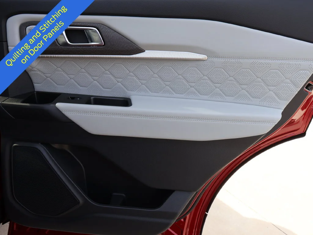 New 2027 Ruby Red Metallic Tinted Clearcoat Ford Platinum™ image 11